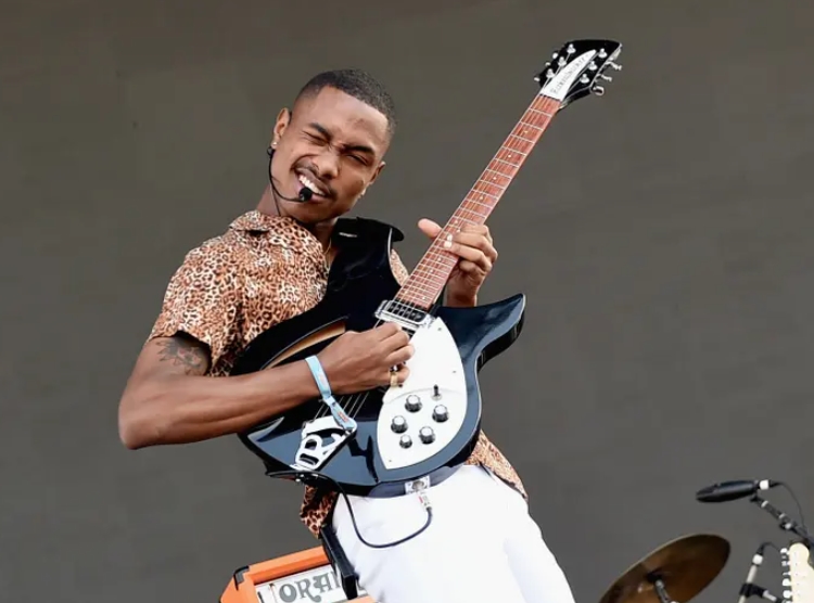 Steve Lacy is the guitarist of the alternative R&B band 'The Internet'