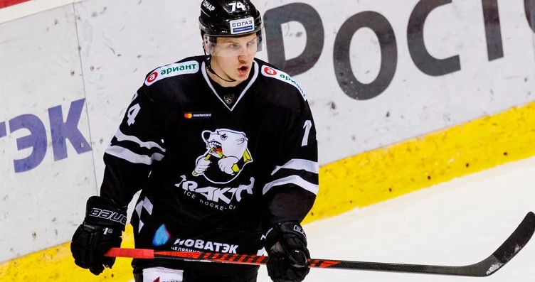 NHL Winger for Vancouver Canucks, Vitali Kravtsov