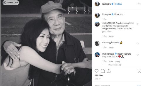 Liza Lapira shares the picture of her family in her Instagram account.