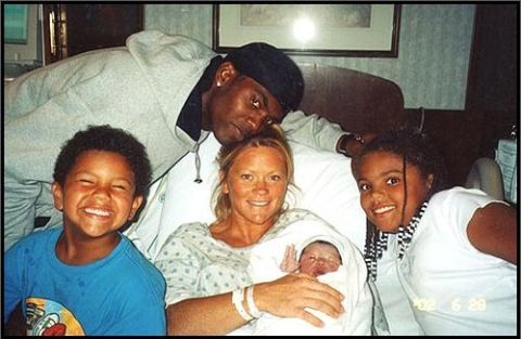Randy Moss with ex-girlfriend and children