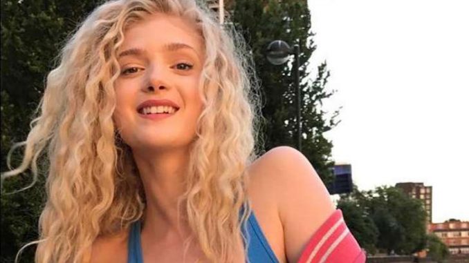 Elena Kampouris holds a net worth of $200,000 as of 2019.