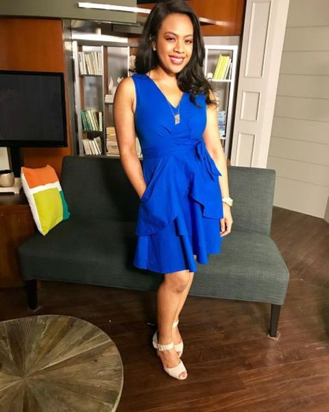 Shawnte Passmore giving a pose in her beautiful blue dress.