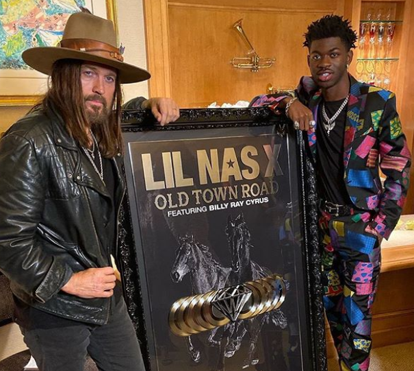 Billy Ray Cyrus In Lil Nas X Old Town Road