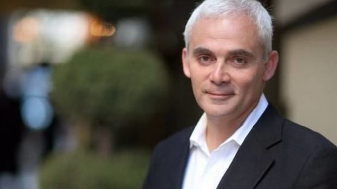 Frank Giustra has an estimated $1 million as his total net worth.