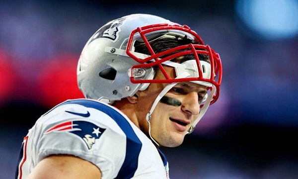 Rob Gronkowski Facts; 22 Unbelievable Facts about Rob Gronkowski