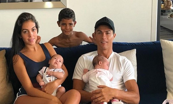 Cristiano Ronaldo Family Tree, Father, Mother, Siblings,