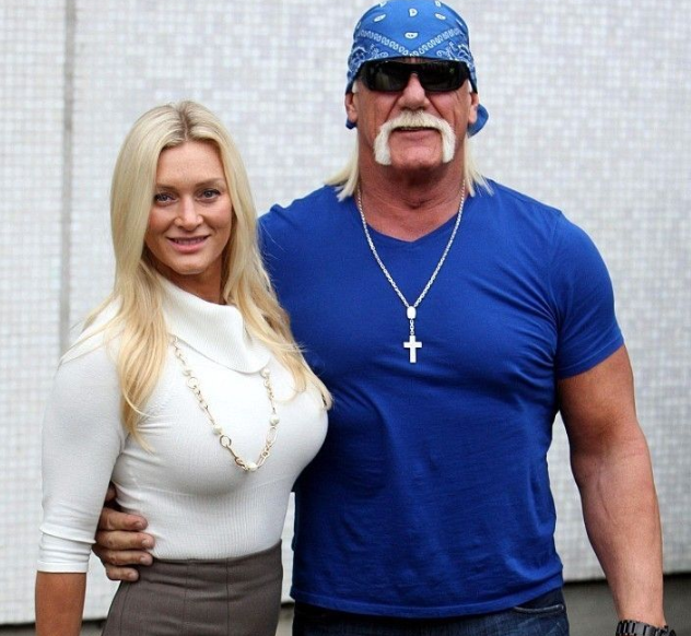 Hulk Hogan with his wife Jennifer McDaniel