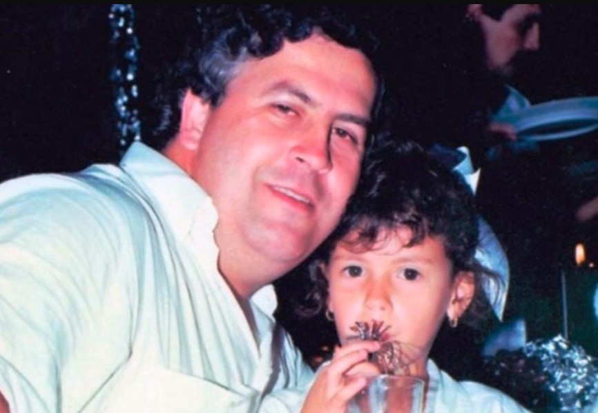 Manuela Escobar father