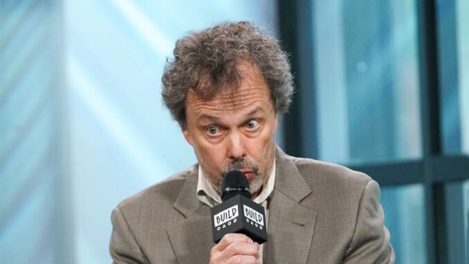 Untold Truth Of Curtis Armstrong