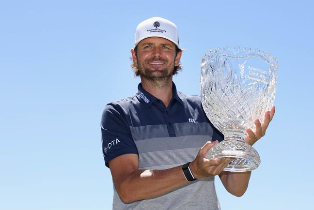 Former tennis player Mardy Fish wins celebrity golf title