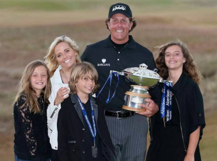 Phil Mickelson and his wife Amy Mickelson and their children