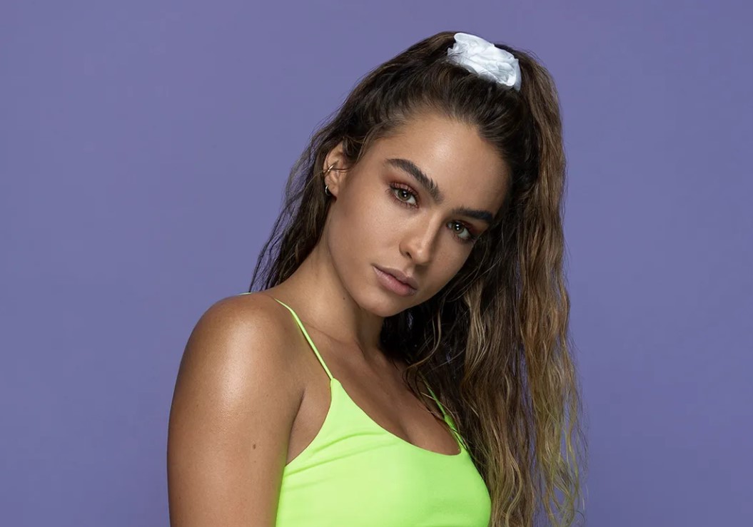 3. The Best Products for Maintaining Blonde Hair like Sommer Ray - wide 8