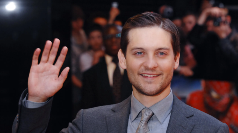 1608542697 Tobey Maguire Bio Net Worth Age Affairs Wife Girlfriend Family Life Movies Awards Salary Height Parents Nationality Facts Wiki Career 