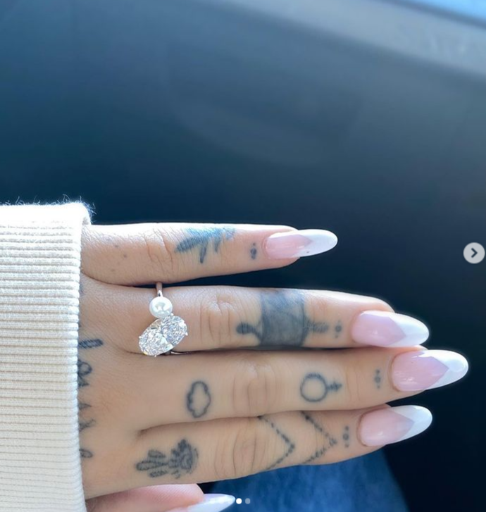 Dalton Gomez proposed Ariana Grande with a huge diamond ring.