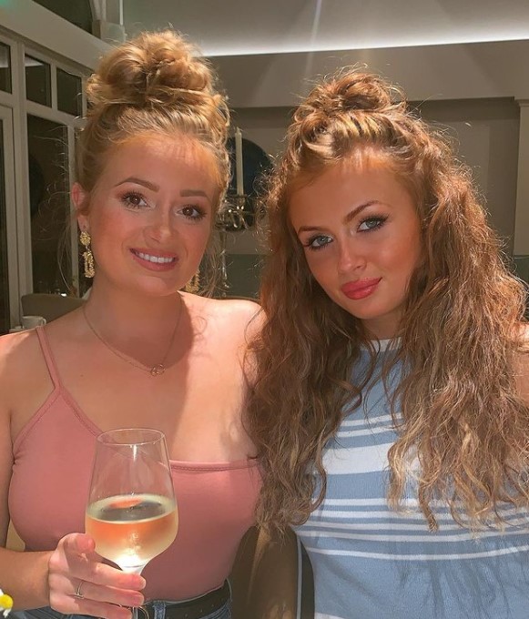 Maisie Smith siblings