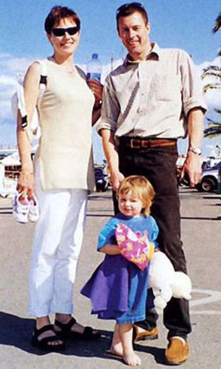 Colin McRae with her wife Alison McRae and their daughter
