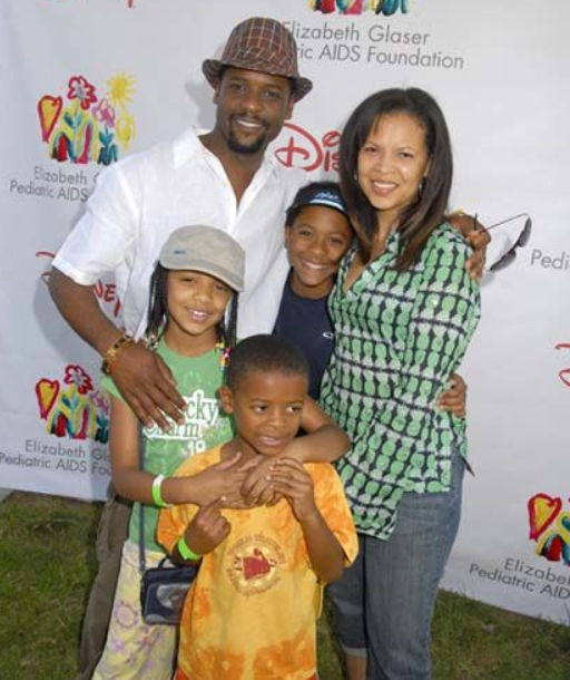 Desiree DaCosta with her husband, Blair Underwood and their kids