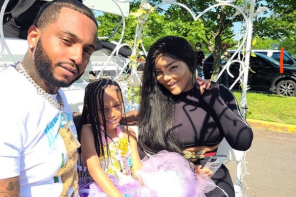 Lil Kim and her boyfriend, Mr. Papers and their daughter