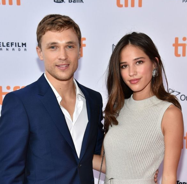 Kelsey Asbille and her boyfriend, William Moseley