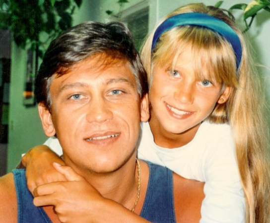 Anna Kournikova with her dad