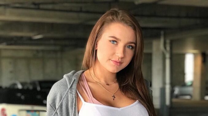 10 Things You Didn’t Know About Elizabeth Zaks
