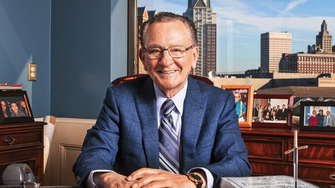 How Rich is Judge Frank Caprio? Net Worth, Salary, Family, Bio