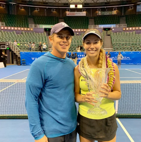 Since 2019, Tom Couch has served as a trainer for American tennis player Danielle Collins
