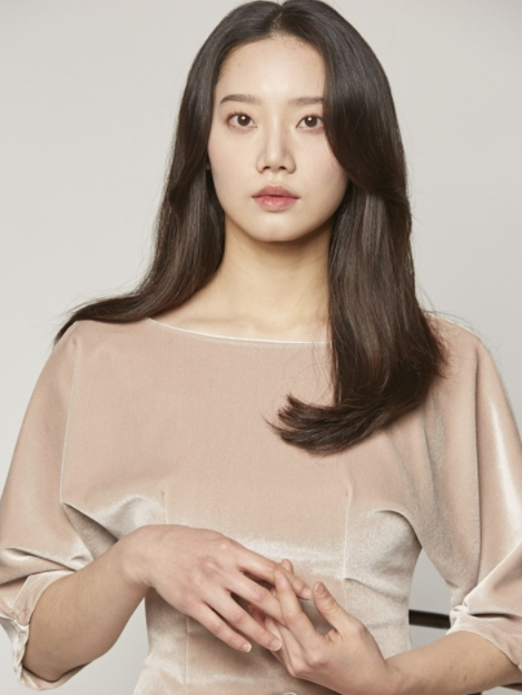 South-Korean actress and model, Kim Mi-soo