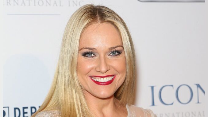 Heidi Watney (MLB Network) Age, Husband, Salary, Pregnant?