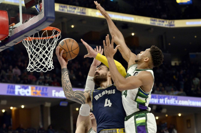 Steven Adams plays for the Memphis Grizzlies of the National Basketball Association