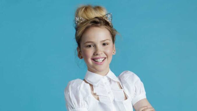 Talitha Bateman's Biography - Siblings, Net Worth, Boyfriend