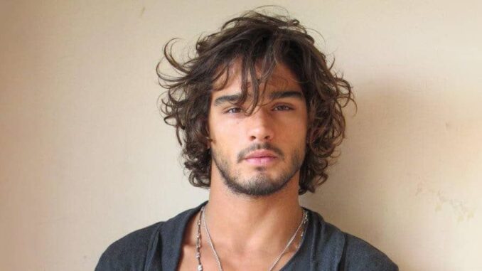 Brazilian model Marlon Teixeira's biography, age, wife, wealth