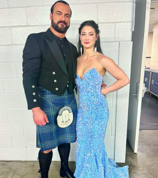 Drew McIntyre and his wife, Kaitlyn Frohnapfel