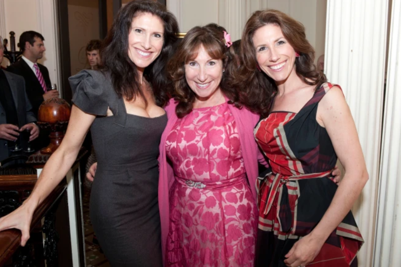 Gaynor Faye with her mother and sister