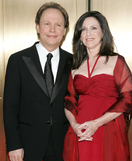 Billy Crystal and his wife, Janice