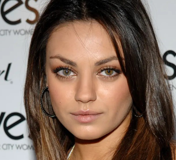 Mila Kunis Eye