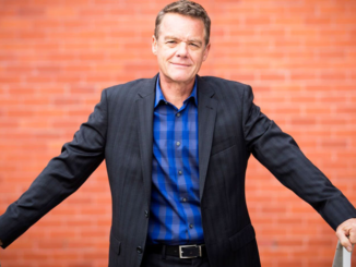 Stefan Dennis - Bio, Net Worth, Wife, Age, Family, Brother, Height