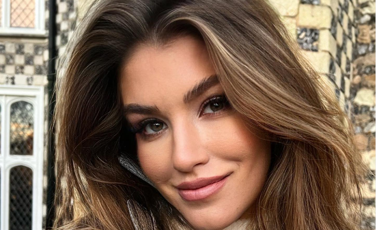 Amy Willerton Bio, Family, Career, Boyfriend, Net Worth, Measurements ...