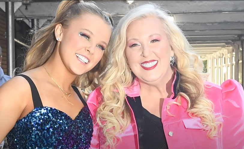 Jessalynn Siwa and Jojo Siwa