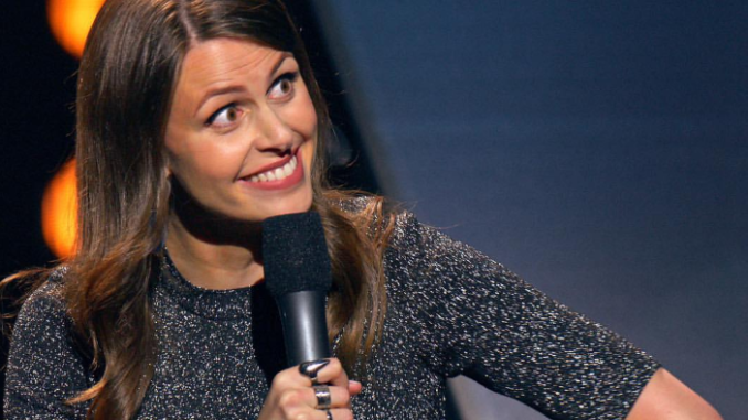 Ellie Taylor - Bio, Net Worth, Age, Husband, Family, Facts, Height