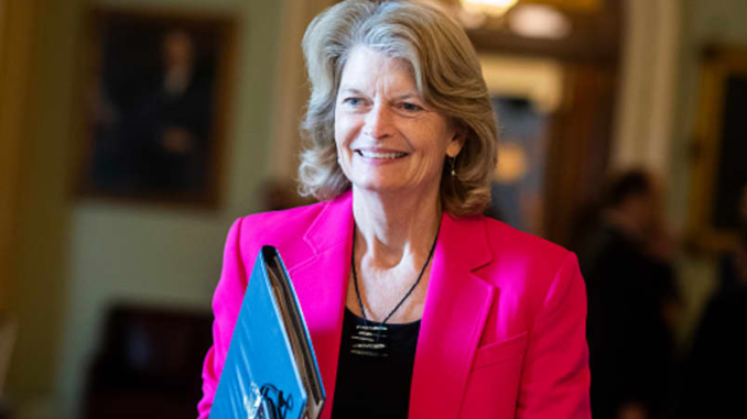 Lisa Murkowski - Bio, Net Worth, Husband, Age, Parents, Party, Height