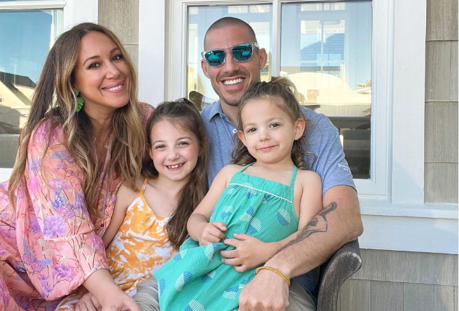 Haylie Duff and her partner with daughters