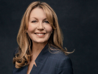 Kirsty Young - Bio, Net Worth, Husband, Family, Age, Salary, Height