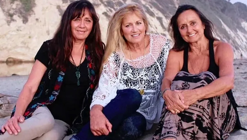 Kymberly Herrin (in the middle) dies at 65
