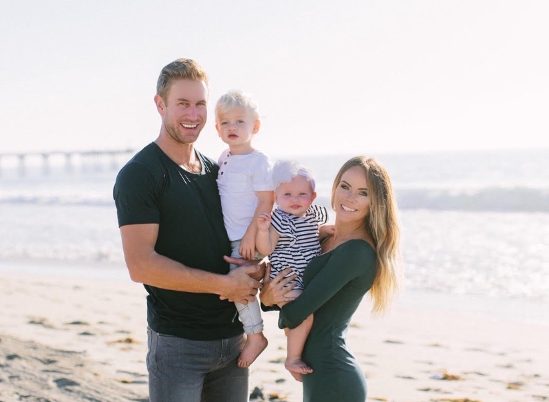Jeff Carter with his wife and their kids