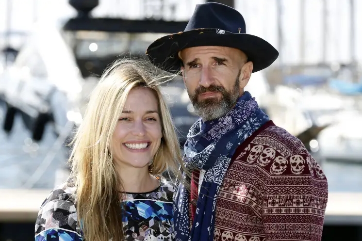 Piper Perabo and her husband, Stephen Kay