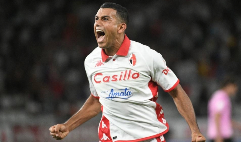 Forward player, Walid Cheddira is currently playing for the team, Bari
