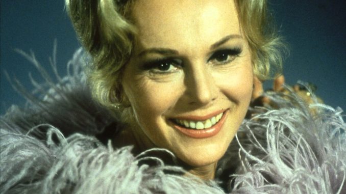 The Remarkable Life of Eva Gabor
