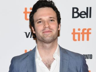 What is Jake Epstein doing now? About His Wife, Net Worth, Age