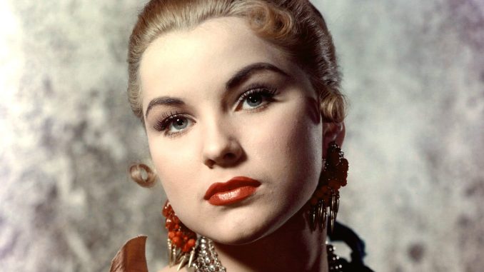 About Debra Paget: A Biography of Beauty, Talent and Tragedy